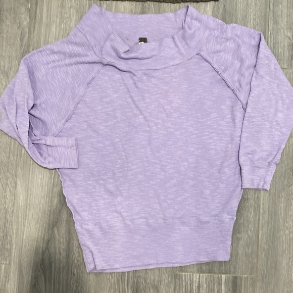 2 items!!FreePeople and purple We the free size medium - Picture 4 of 5